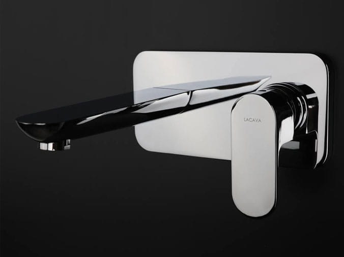 Polish chrome wall mounted faucet